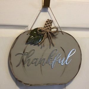 Thankful fall pumpkin